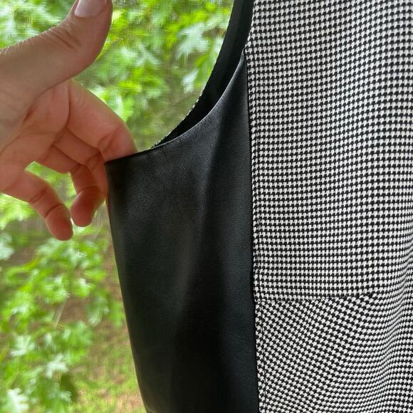 White House Black Market Vegan Leather Houndstooth Sheath Dress Size 10. NEW - Picture 5 of 13